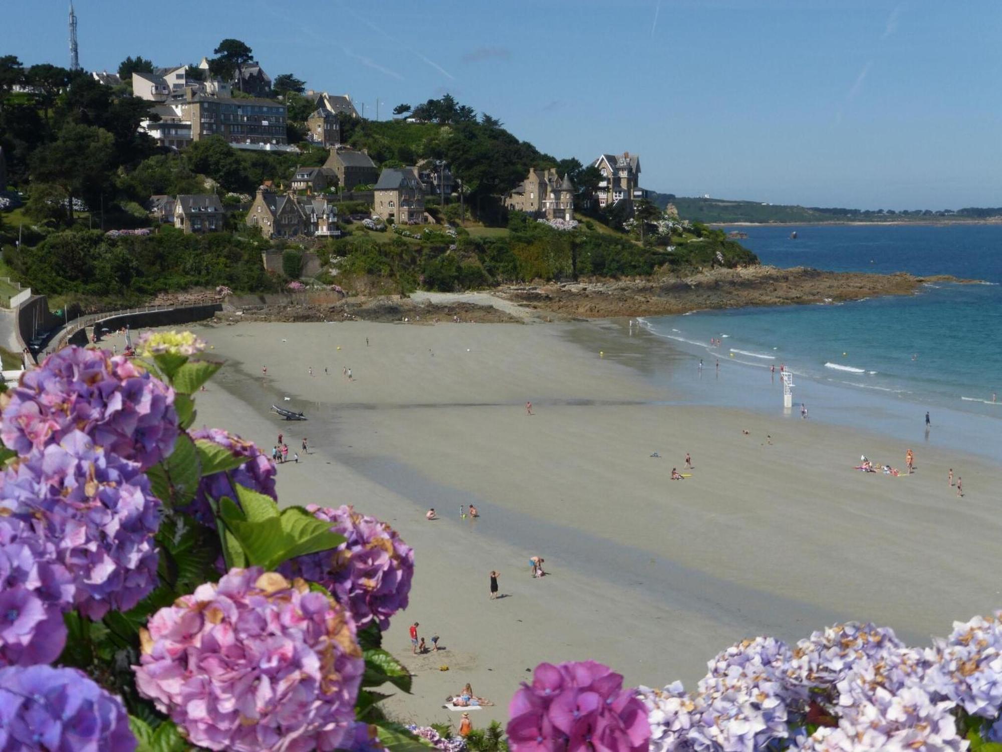 Holiday Villa On The Rosa Granite Coast Perros-Guirec Exterior foto